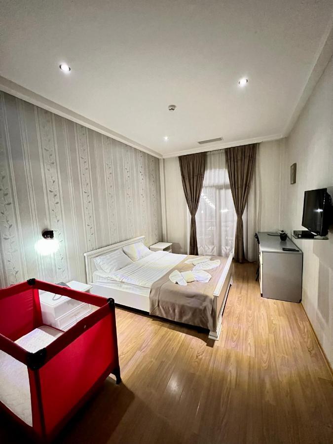 فندق Granada And Restaurant تبليسي